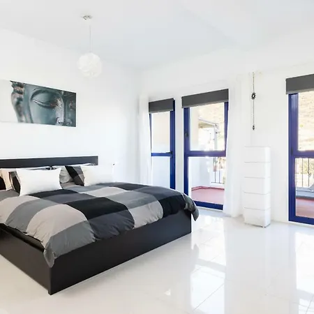 Casa Sirena Санта-Крус-де-Тенерифе
